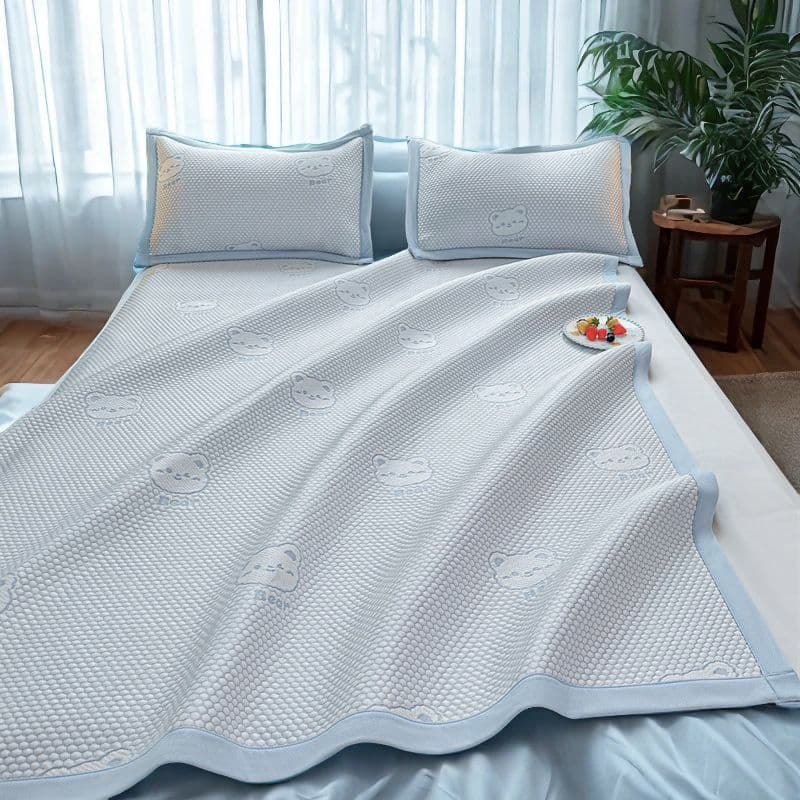 Class A cool-feel ice bean ice silk summer cool mat, summer three-piece set, bed cooling pad, air-conditioned soft mat, student mattress