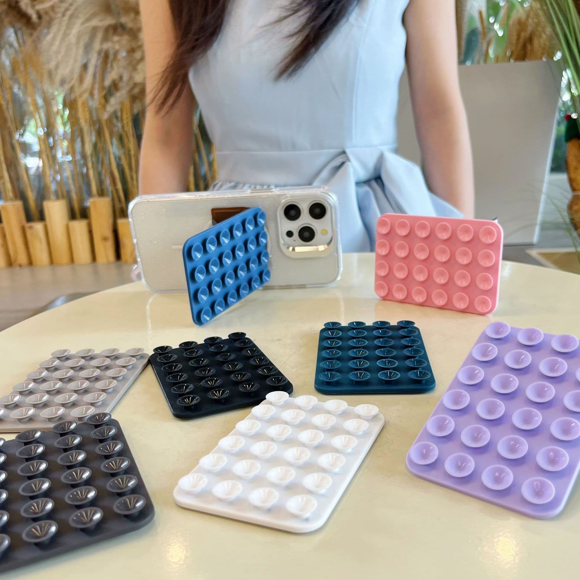 New Cross-Border Silicone Suction Cup Stand Multifunctional Simple Phone Back Sticker Folding Square Clip Stand Phone Case Stand