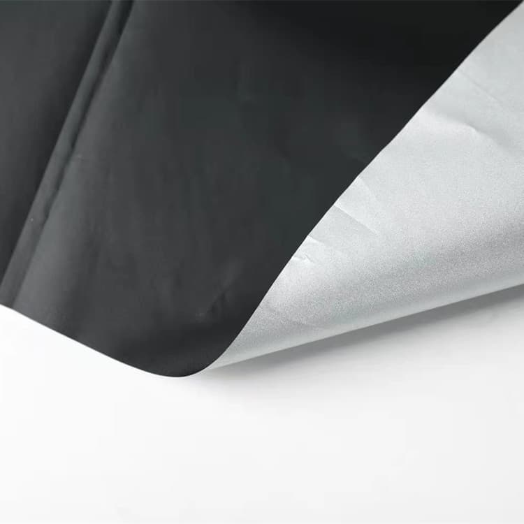 Black Single-sided Silver Coated Blackout Fabric Sun Protection Thermal Insulation Sunshade Curtain Full Blackout UV Protection