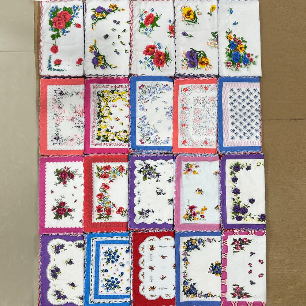 Hot-Selling Classic Pure Cotton Fresh Colorful Printed Small Floral Handkerchief Scalloped Edge Multiple Styles Available Wholesale