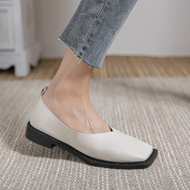 Low Heel Flat Shoes French Vintage Loafers Women's Grandmother Style Shoes Comfortable Round Toe Ultra Leather Casual Footwear
