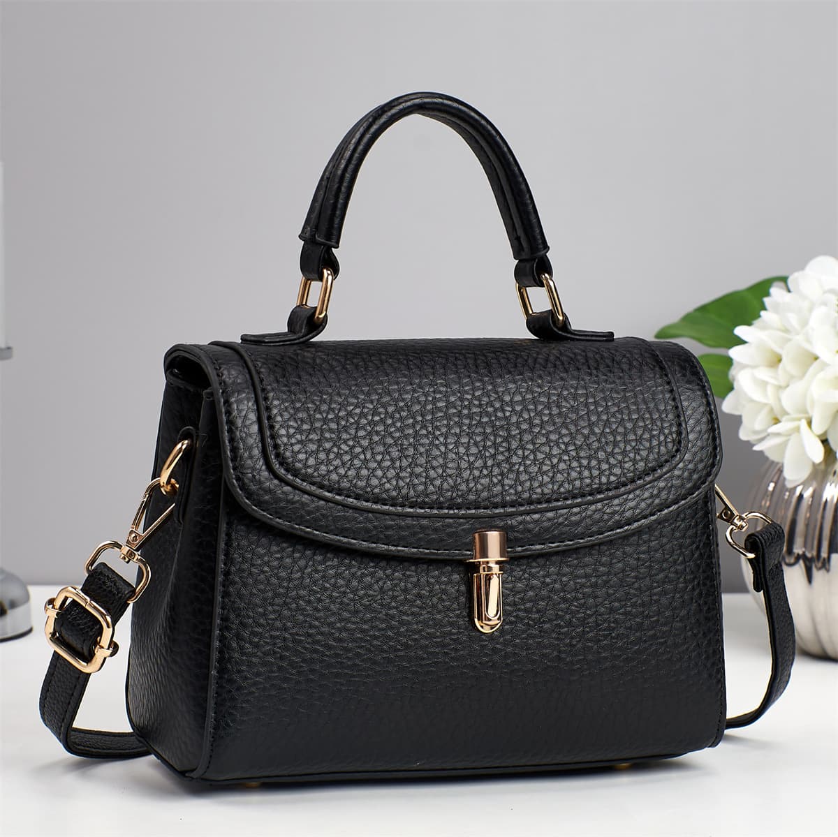 2026 New Women's High-End Elegant Textured Small Square Bag, Large Capacity Shoulder Crossbody Handbag Trendy