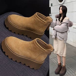 European Snow Boots Women 2026 Winter Casual Fashion Versatile Low Top Thick Sole Thick Fleece Warm Short Boots Back Zipper Women Boots