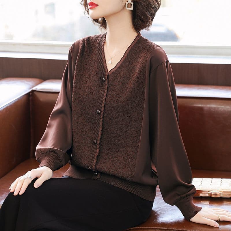 Mother's Autumn Knitted Base Layer Top, Middle-aged Women's Long-sleeved Thin T-shirt, New Style for Spring and Autumn, Age-reducing Top