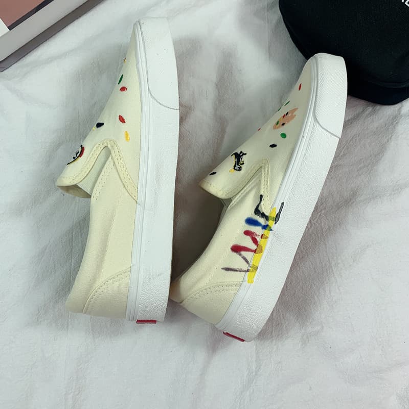 2025 Spring Summer New Canvas Student Korean Version Embroidered Graffiti Women's Shoes Slip-On Lazy Shoes Cartoon Vulcanized Shoes
