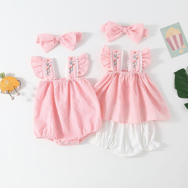 Summer 2024 Korean Style Baby Girl Plaid Flower Embroidery Sleeve Bib Overalls with Hairband Newborn Baby Cotton Romper