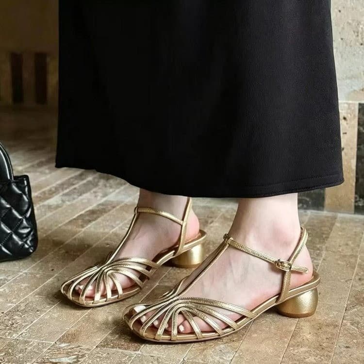 Fashion Chunky Heel Closed-Toe Open-Back Sandals for Women 2026 Summer New Style Hollow Out Square Toe Mid-Heel Roman Sandals