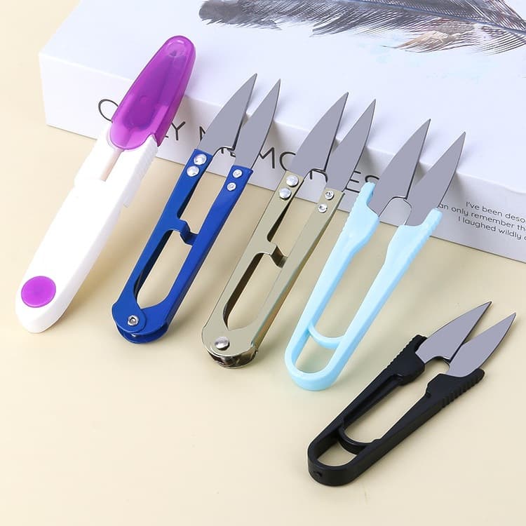 U-shaped scissors with plastic handles, cross-stitch trimmers, thread trimmers, fish thread, small scissors, iron scissors, embroidery flowers, stainless steel yarn scissors