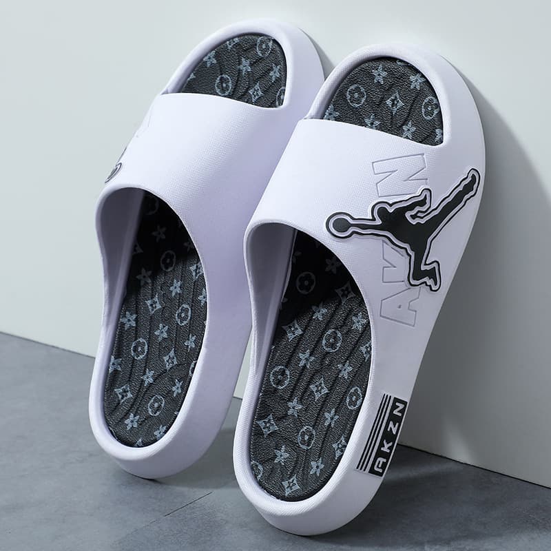 Slippers Men's Slippers New Thick-Soled Indoor Home Bathroom Bath Non-Slip Outdoor Wear Trendy Men's Slippers