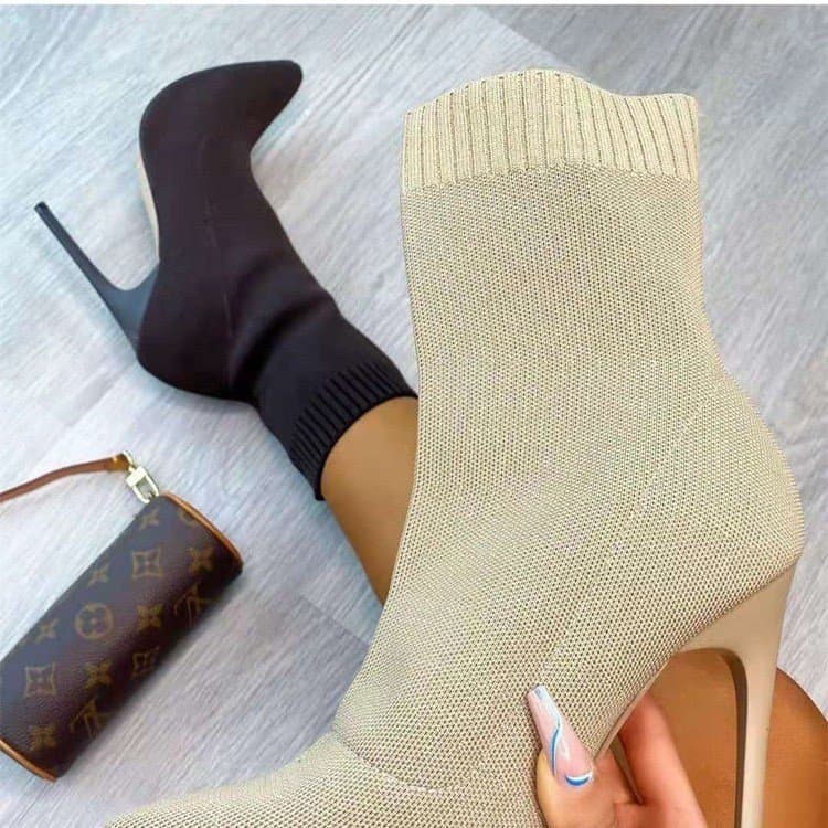 2022 Autumn New Knitted Stretch Boots Pointed Toe Sock Boots Mid-calf High Heel Short Boots European and American Plus Size Fashion Sock Boots
