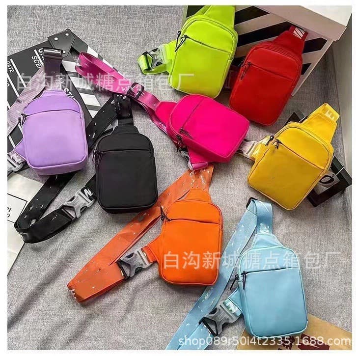 2314 Classic Simple Small Square Bag, Nylon Lightweight Phone Wallet, Outdoor Shoulder Crossbody Chest Pack for Running