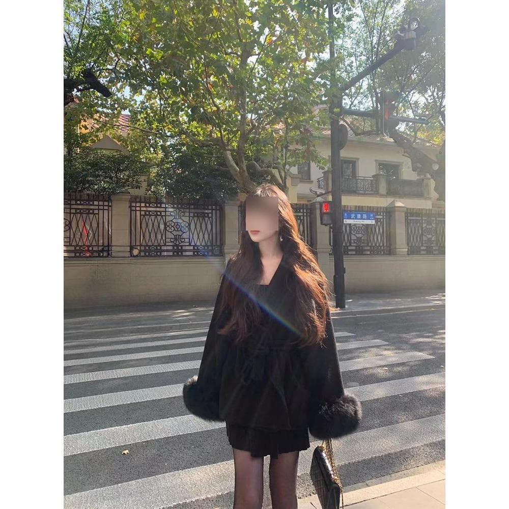 Elegant New Spring Coat French Style Korean Fit Petite Women's Waist-Defining Woolen Outerwear