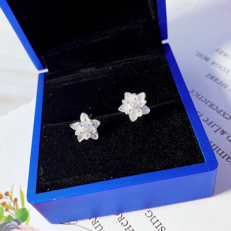 No. 6121 990 Pure Silver Lotus Ear Studs for Women, Elegant Ear Cartilage Pin, Fresh and Graceful Forest Style Chinese Fashion