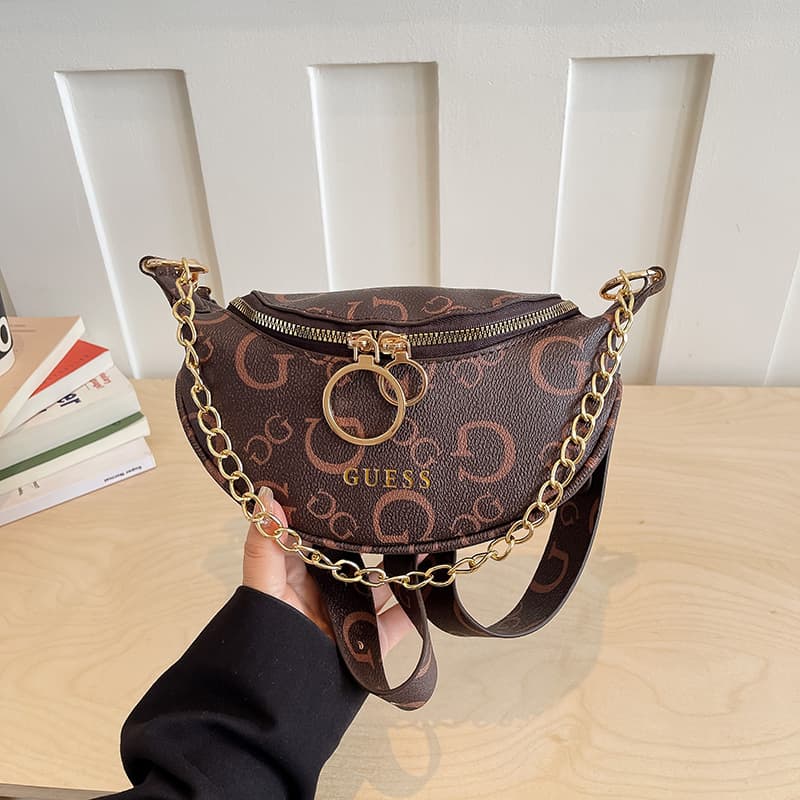 Cross-border Europe and America Women's Chain Handbag GUESS Print Shoulder Underarm Saddle Bag Light Luxury Hot-selling Crossbody Bag