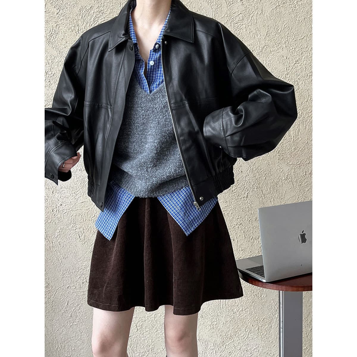 Luxi Hong Kong Style Leather Jacket for Women 2026 Early Spring New Loose Short PU Motorcycle Jacket Top 9701