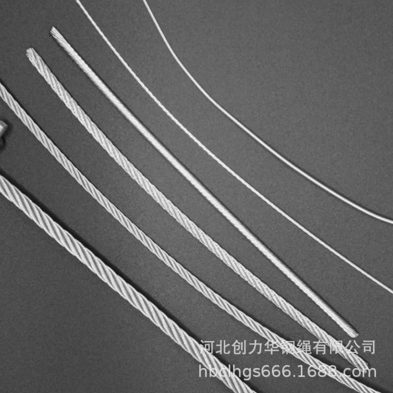 Galvanized steel wire rope, lifting slings, traction, industrial lifting, smooth surface, clothesline, plastic-coated steel wire rope
