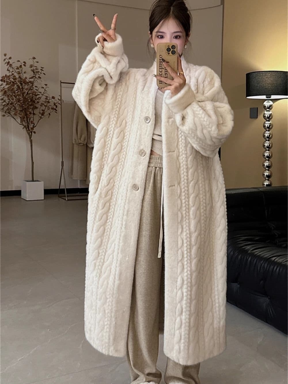 Leather Jacket Autumn Winter 2026 New Style Fur Mink Plush Twist Long Coat One-Piece Cardigan Women