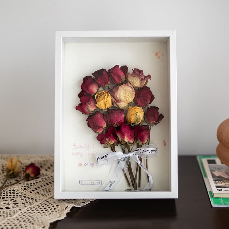 3D Hollow Picture Frame DIY Dried Flower Frame Solid Wood Texture Empty Frame Premium Specimen Frame 6-Inch Frame Tabletop Display