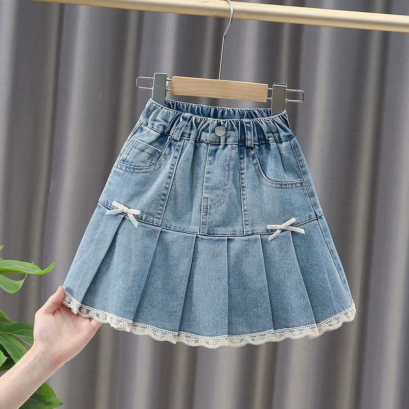 Girls' Half Skirt Summer 2025 New Arrival Fashion Lightweight Mid-to-Large Children's Chanel-style Short Denim Pleated Skirt, Versatile