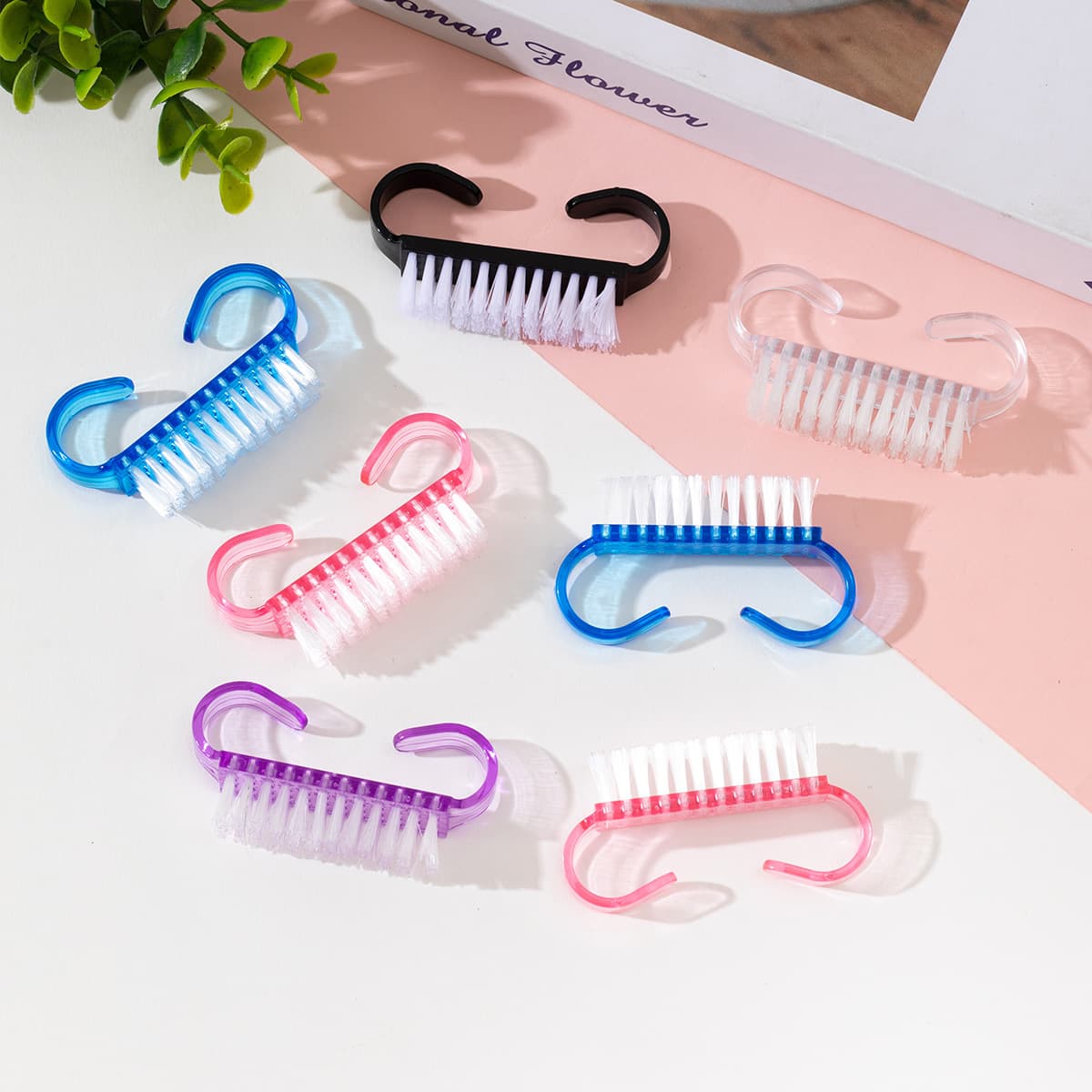 Wholesale Colored Nail Brush for Removing Nail Dust, Horn Powder, New Nail Tool Cleaning and Polishing Nail Surface Brush