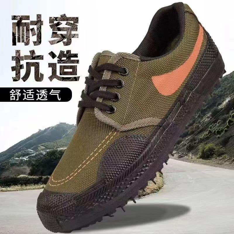 Labor protection shoes for construction sites, high-top Liberation shoes, high-waist farm shoes, genuine work unisex anti-slip wear-resistant protective shoes.