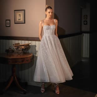 Strapless Silver Spray Short Wedding Dress with Tulle Skirt, Cross-Border Ecommerce Source, Supports Drop Shipping, European and American Style Short Wedding Dress