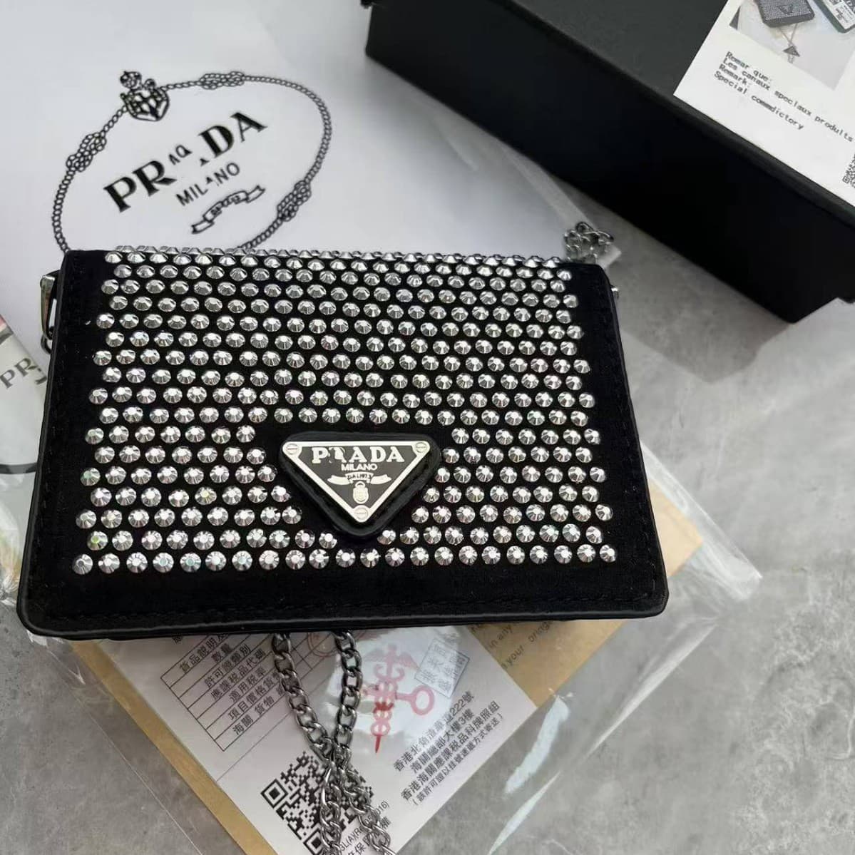 p's new 2025 popular portable mini rhinestone bag fashion chain bag crossbody bag single shoulder small square bag