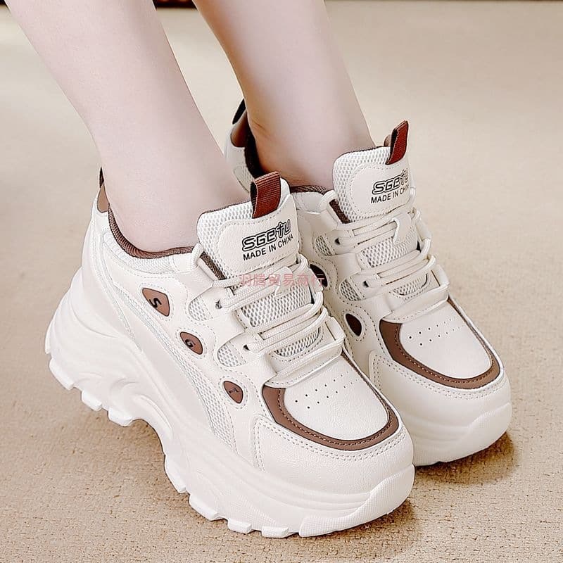 Genuine Leather Inner Height Increase Dad Shoes Women's Shoes Petite 2025 New Autumn Popular Anti-Slip Thick Sole Casual Sports Shoes