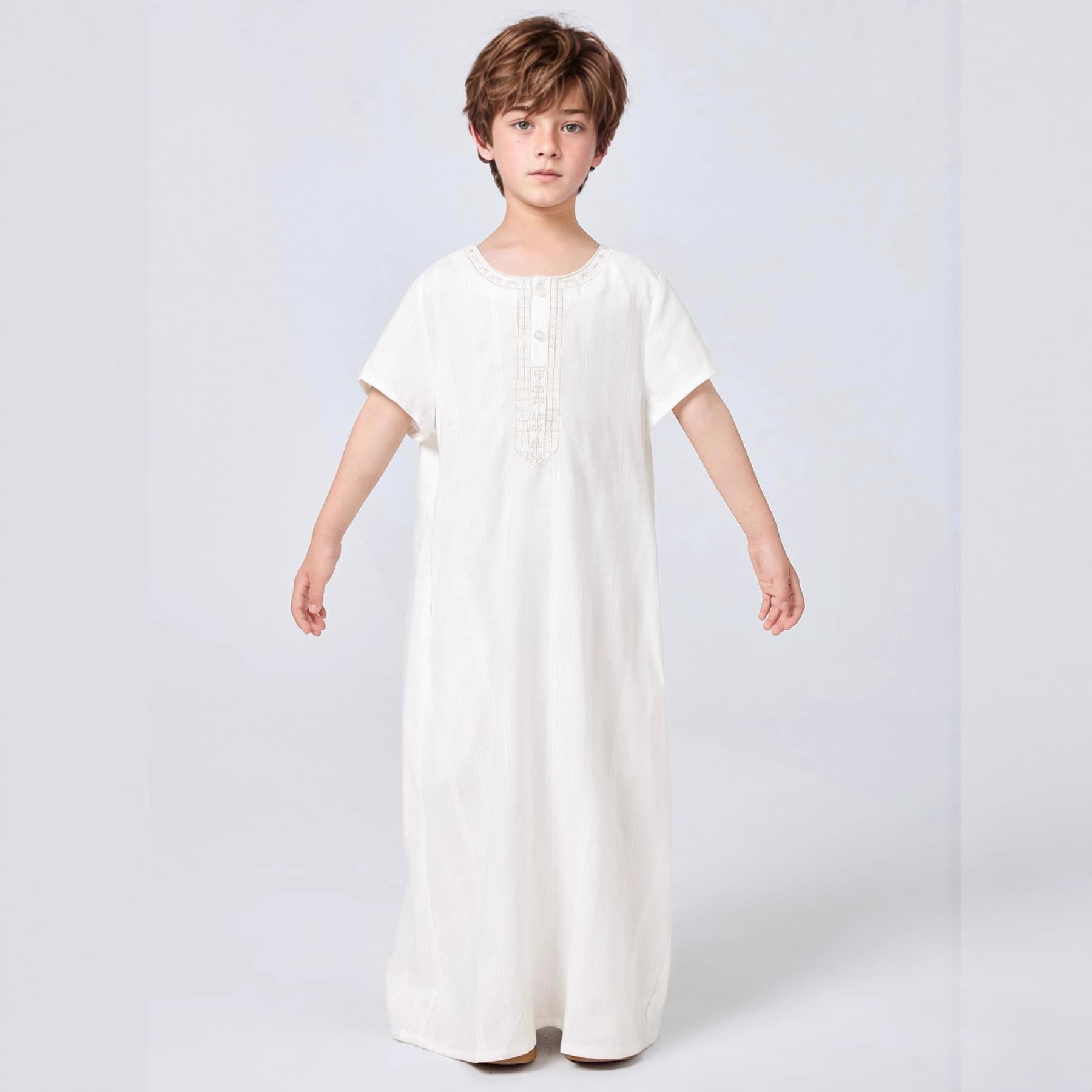Solid color boys embroidered short sleeve robe thobe