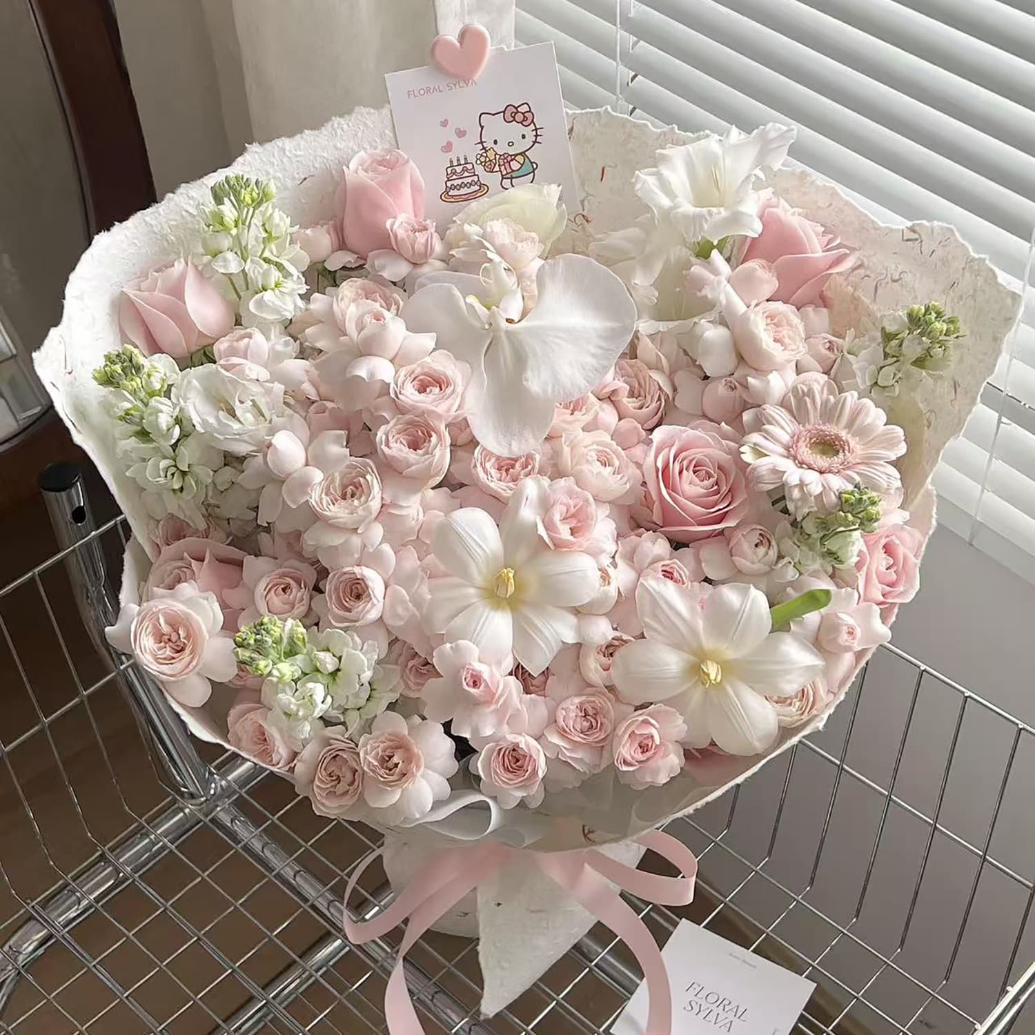 Second Generation Hand-Torn Petal Paper, Thickened Pure Handmade Dongba Paper, Flower Shop Wrapping Paper, Floral Art Paper, Fresh Flower Gift Wrapping Paper