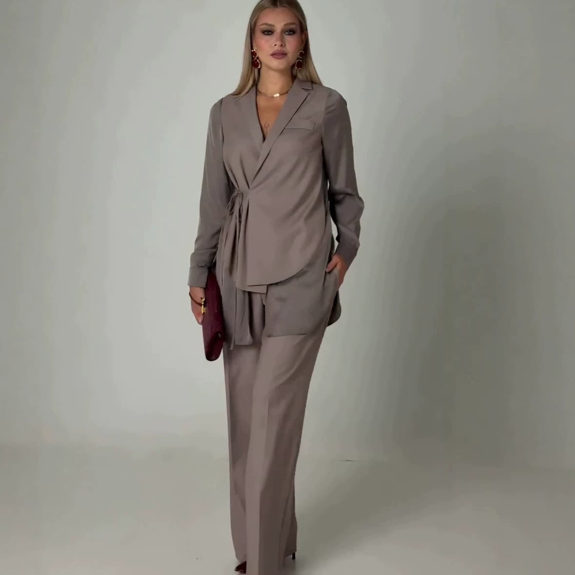 2026 Cross-Border Trade European and American Fashion Women's Design Long Sleeve Waist-Tied Top with Straight Leg Pants Two-Piece Set
