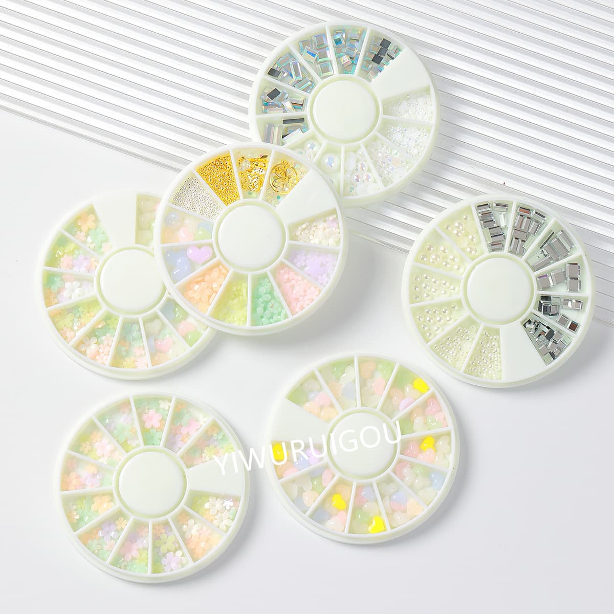 Cross-border Hot Selling 12 Grid Nail Art Accessories Love Pearl Rhinestone Nail Art Rhinestones Nail Accessories
