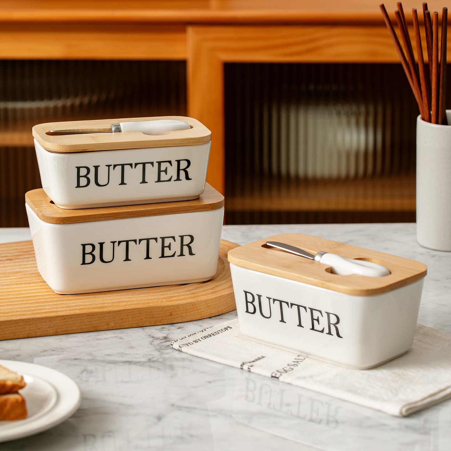 Pure white ceramic butter box sushi plate with lid square cheese western cheese box manufacturer direct sale butter box simple