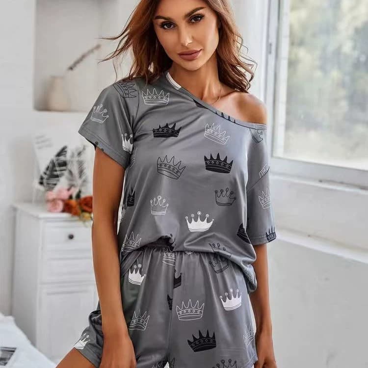 Cross-border European and American women's home wear crown print short-sleeved comfortable casual suit milk silk pajamas for women with eye mask