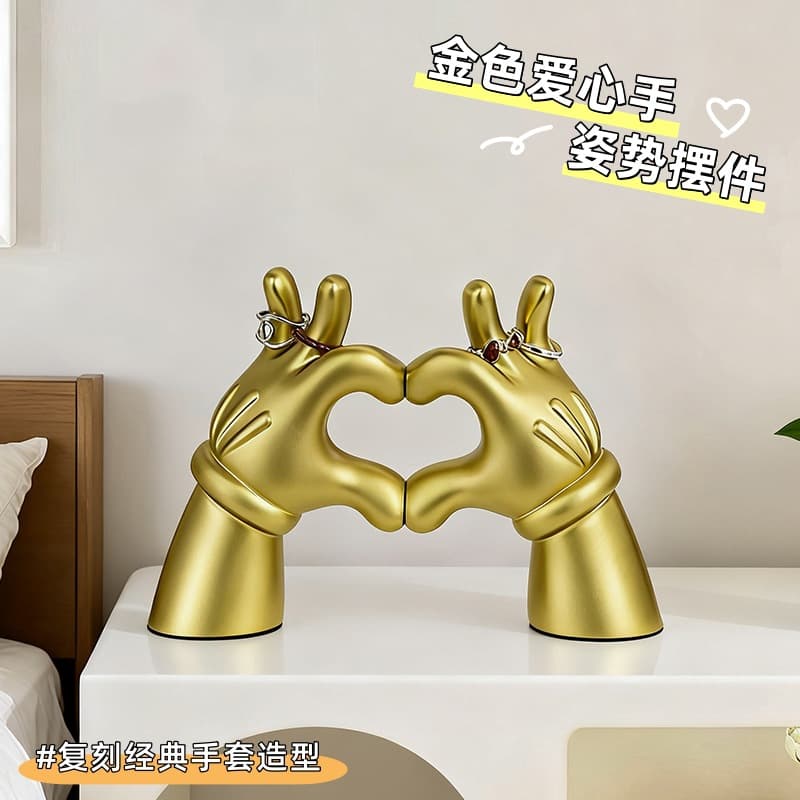 Mickey Heart Hand Gesture Figurine, Creative Mickey Mouse Themed Stand for Entryway Decor, Ring Watch Storage Hanger