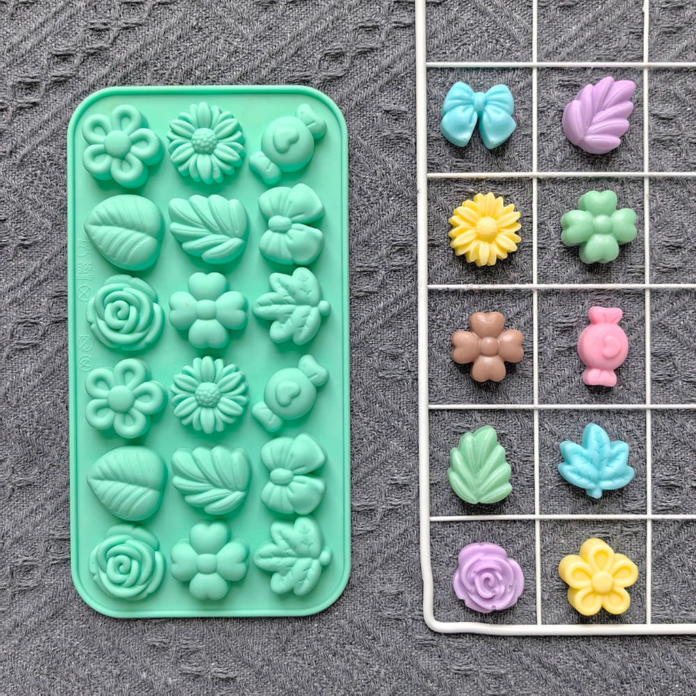 18 in a row 9 flower-shaped silicone molds DIY baking ice tray cake chocolate mold 861
