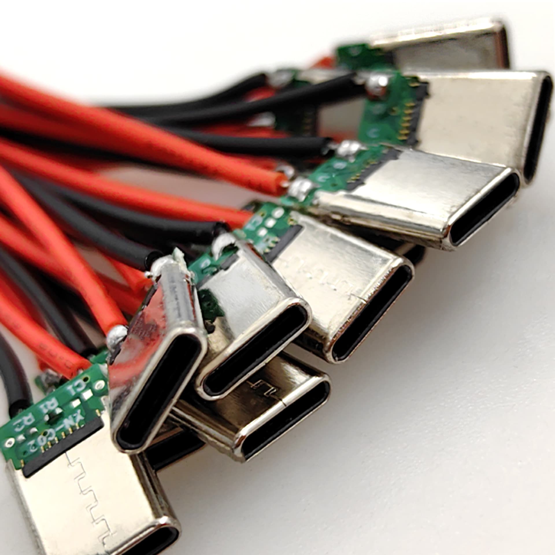 TYPC male simple version 2 solder points with wire 10CM charging only