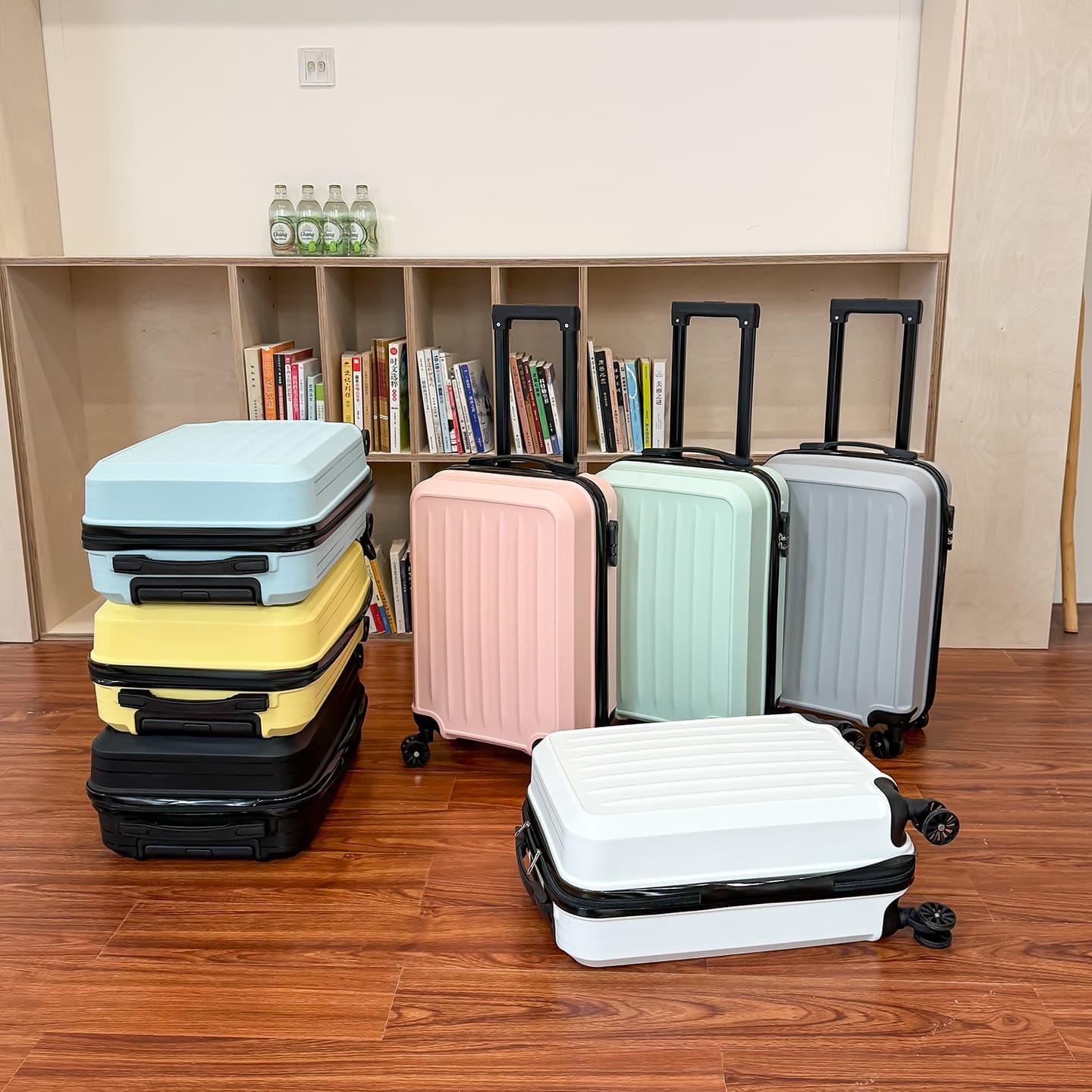 20-inch New Model Children's Trolley Case, Large Capacity Student Luggage with 360-Degree Wheels, Travel Suitcase Gift