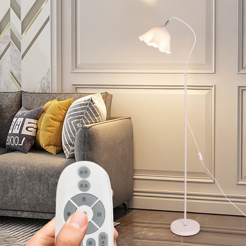 Modern Simple Cream Style Petal Floor Lamp Nordic Living Room Sofa Side Bedroom Bedside Flower Vertical Table Lamp