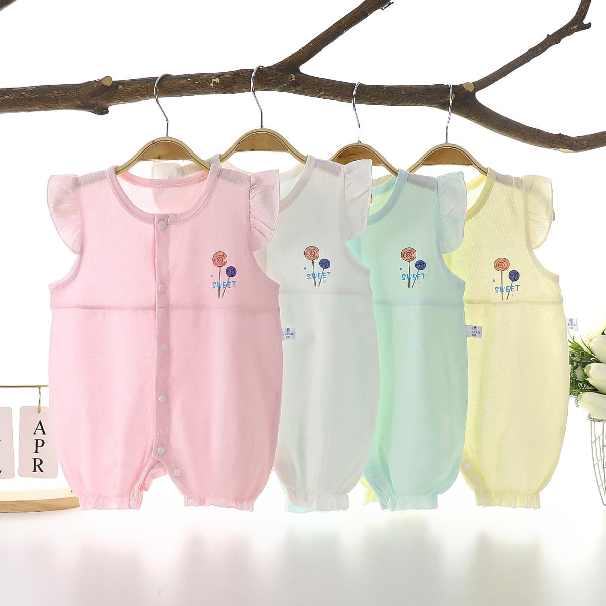 Baby girl pure cotton mesh lace jumpsuit baby girl short-sleeved summer dress cute and super cute internet celebrity style harem suit