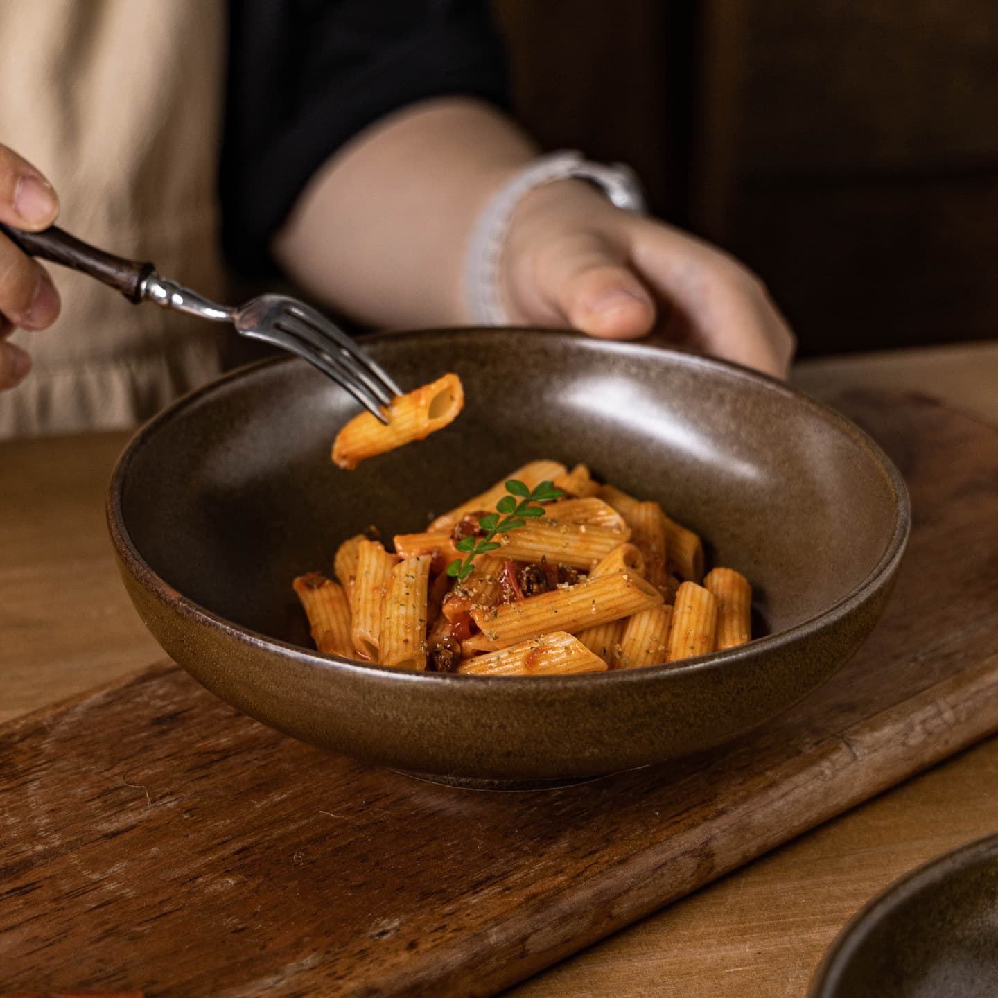 Retro coarse pottery Western food plate home dish plate soup noodle plate fruit salad deep bowl bed and breakfast curry bibimbap plate slightly flawed