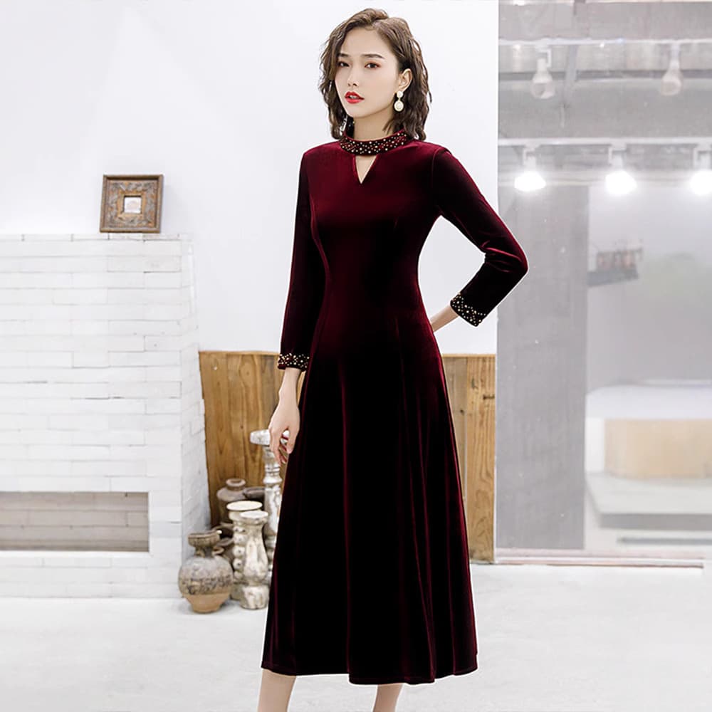 Autumn/Winter Fleece-Lined New Korean Banquet Socialite Velvet Plus Size Beaded Middle-Aged Dress Gown, Drop Shipping Available