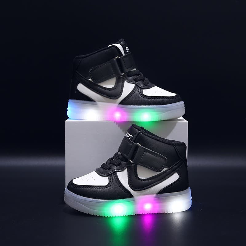 2024 Autumn/Winter New Children's Sports Shoes, Boys' Student Casual High-Top Skate Shoes, Girls' Baby Shoes with LED Lights
