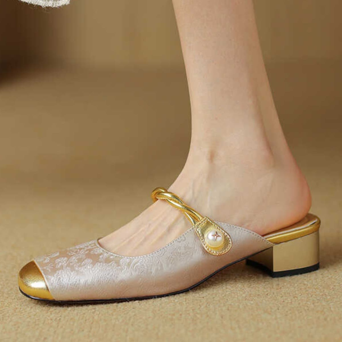 Genuine leather slippers toe-toe half-slip French thick heel low heel spring and autumn new style one-strap single shoes new Chinese style women's shoes