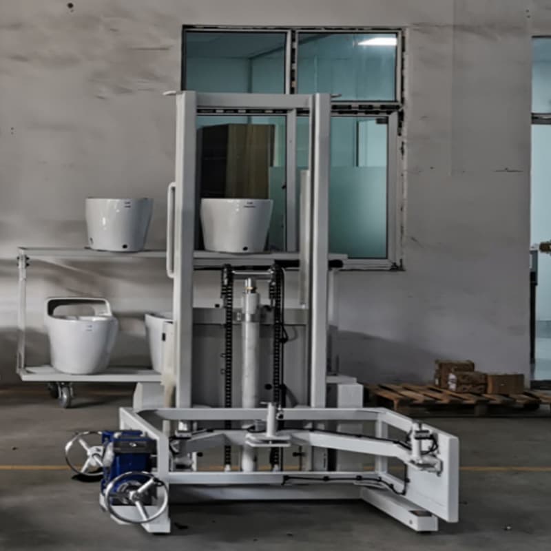 Customized oil drum handling truck, forklift, electric lifting and unloading truck, hydraulic loading and unloading truck for iron drums and plastic drums.