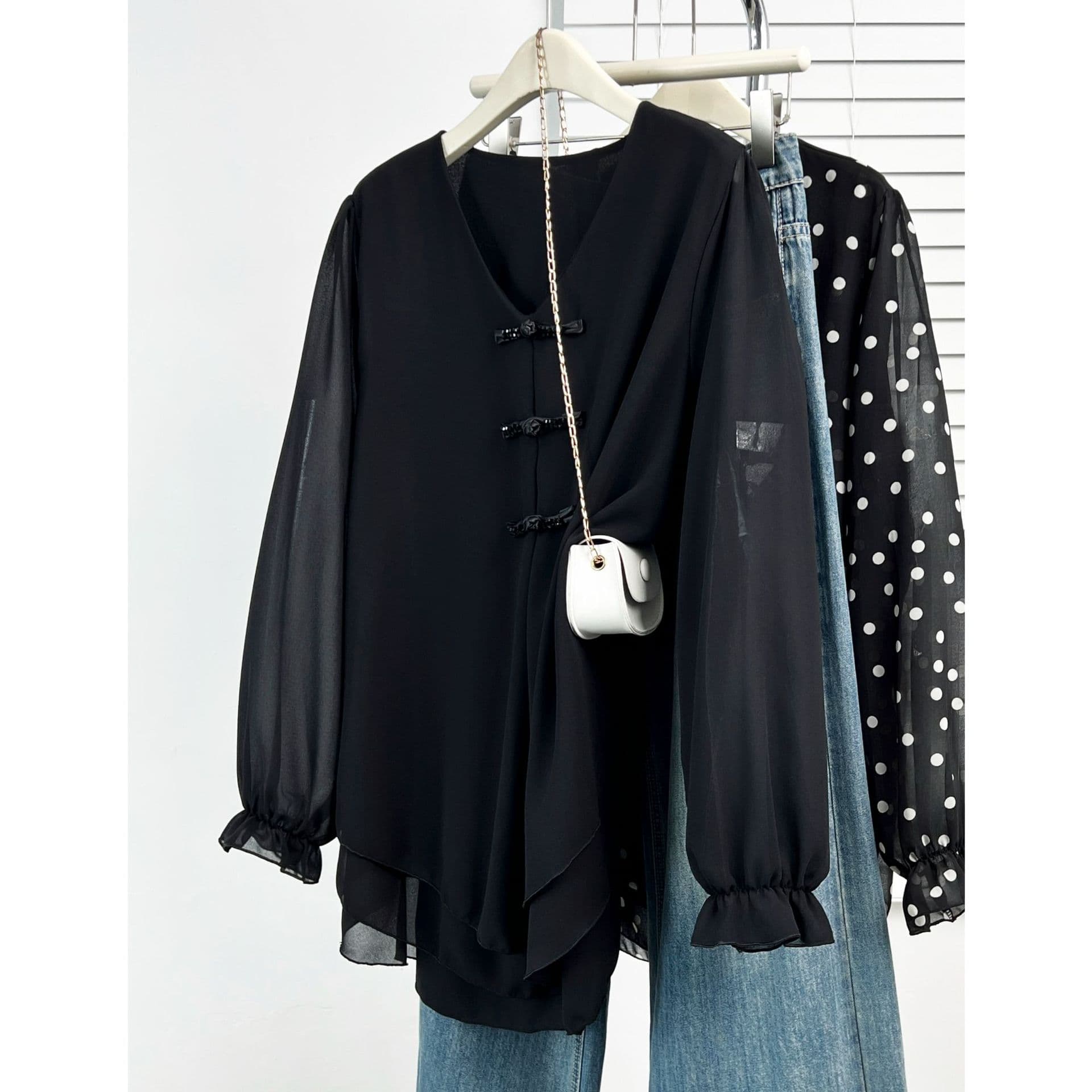 Plus Size Women's Top 2026 Summer New Style Elegant V-Neck Chinese Style Button Chiffon Long Sleeve Blouse 9663