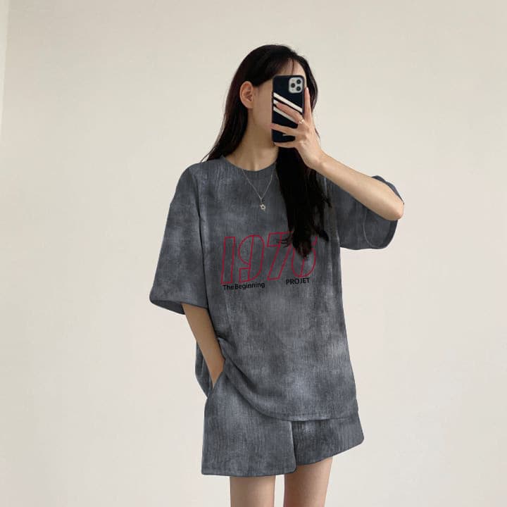 Crinkle Fabric Plus Size Casual Sportswear Set for Women, Printed Summer 2025 New Style, Round Neck Plus Size Short Sleeve