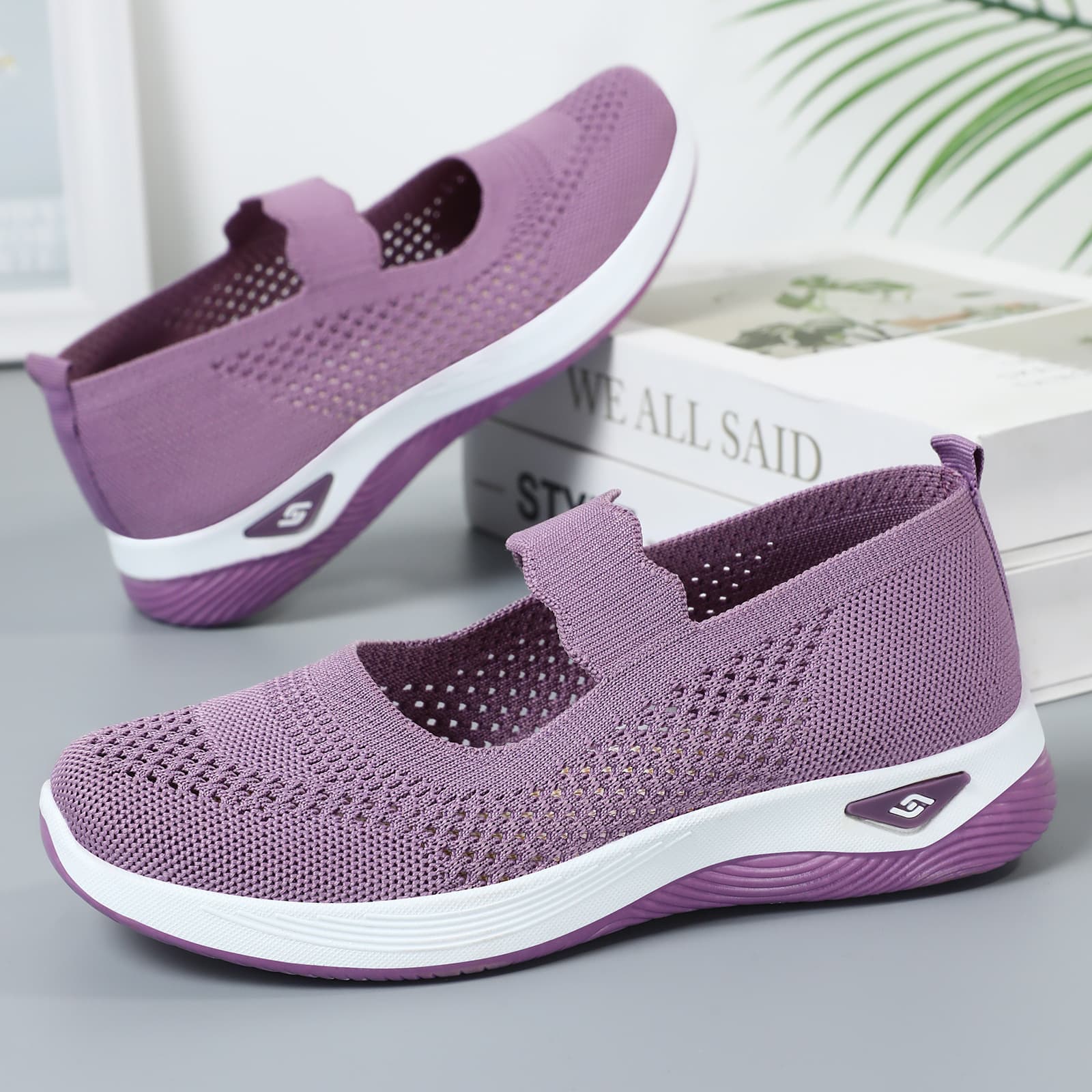 Women's Shoes Cross-Border Wholesale Breathable Old Beijing Cloth Shoes for Middle-Aged and Elderly Mothers Lightweight Walking Shoes