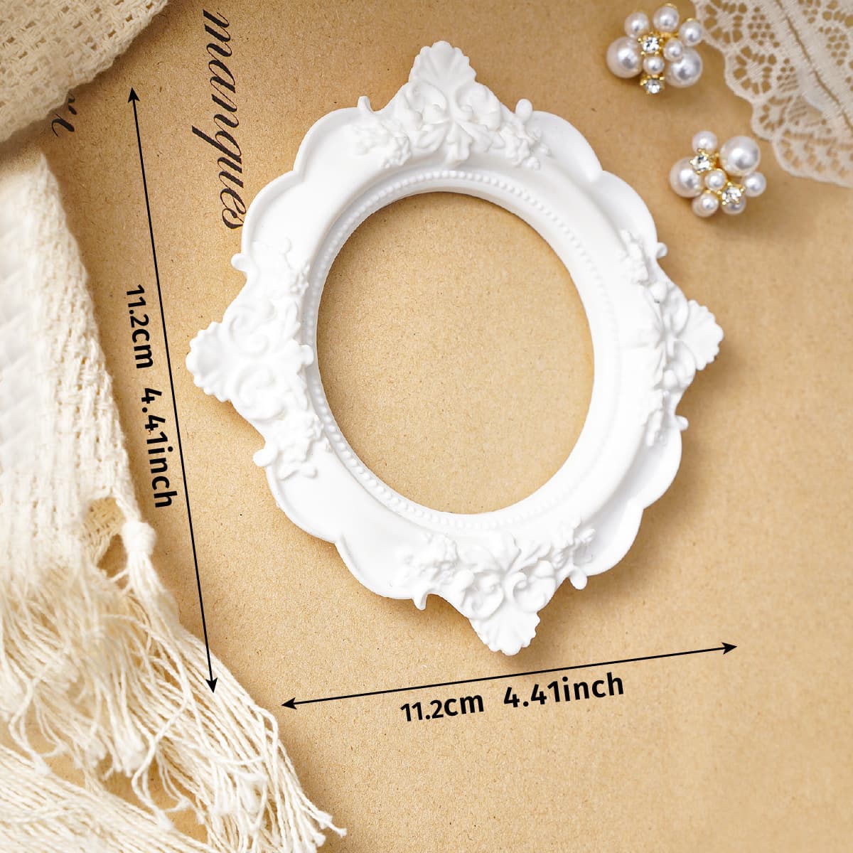 Simple White Vintage Mini Resin Photo Frame Decorative Ornament, European Style Atmosphere Prop