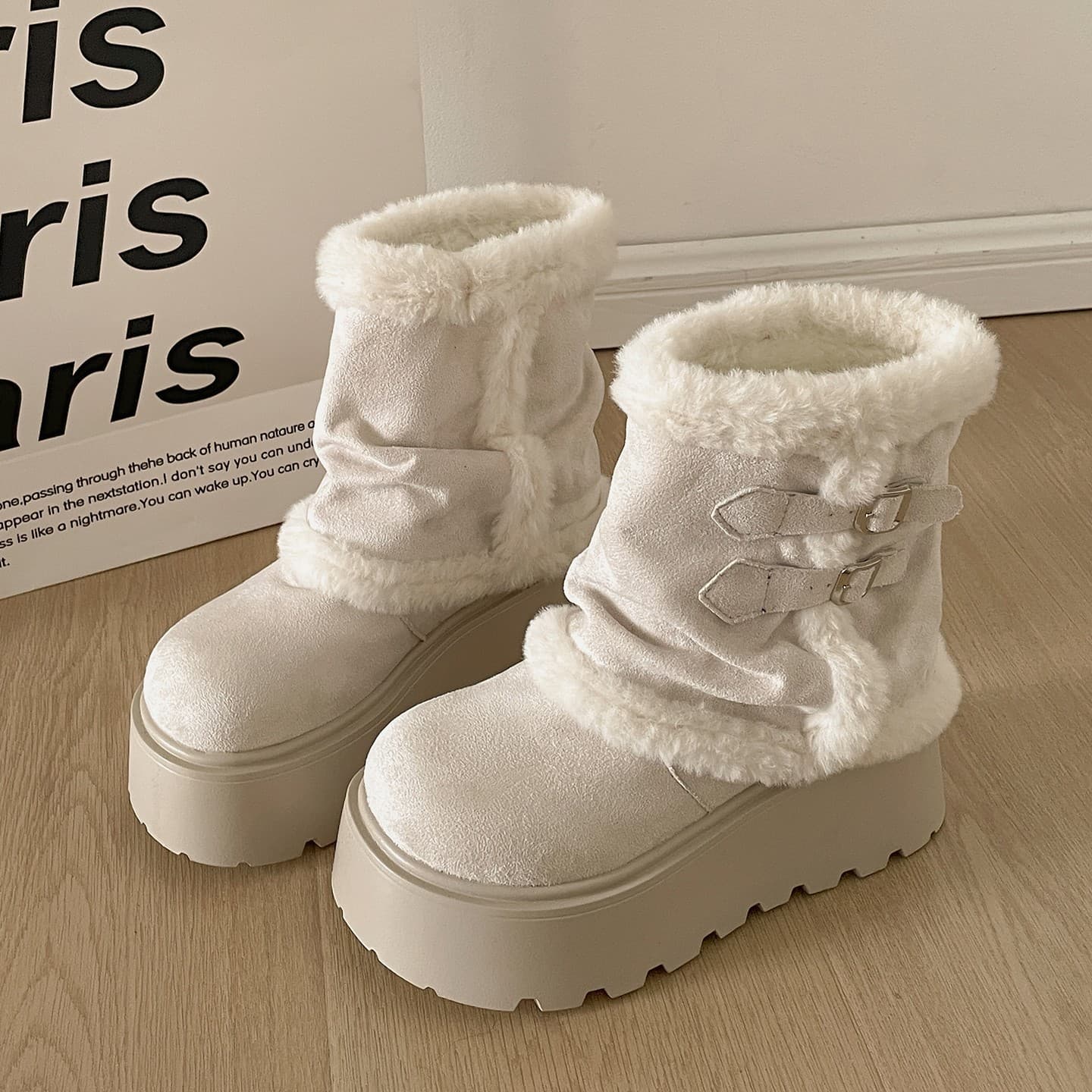 Thick-soled plus velvet warm snow boots for women 2025 autumn and winter new retro fashion versatile Northeastern woolen cotton shoes
